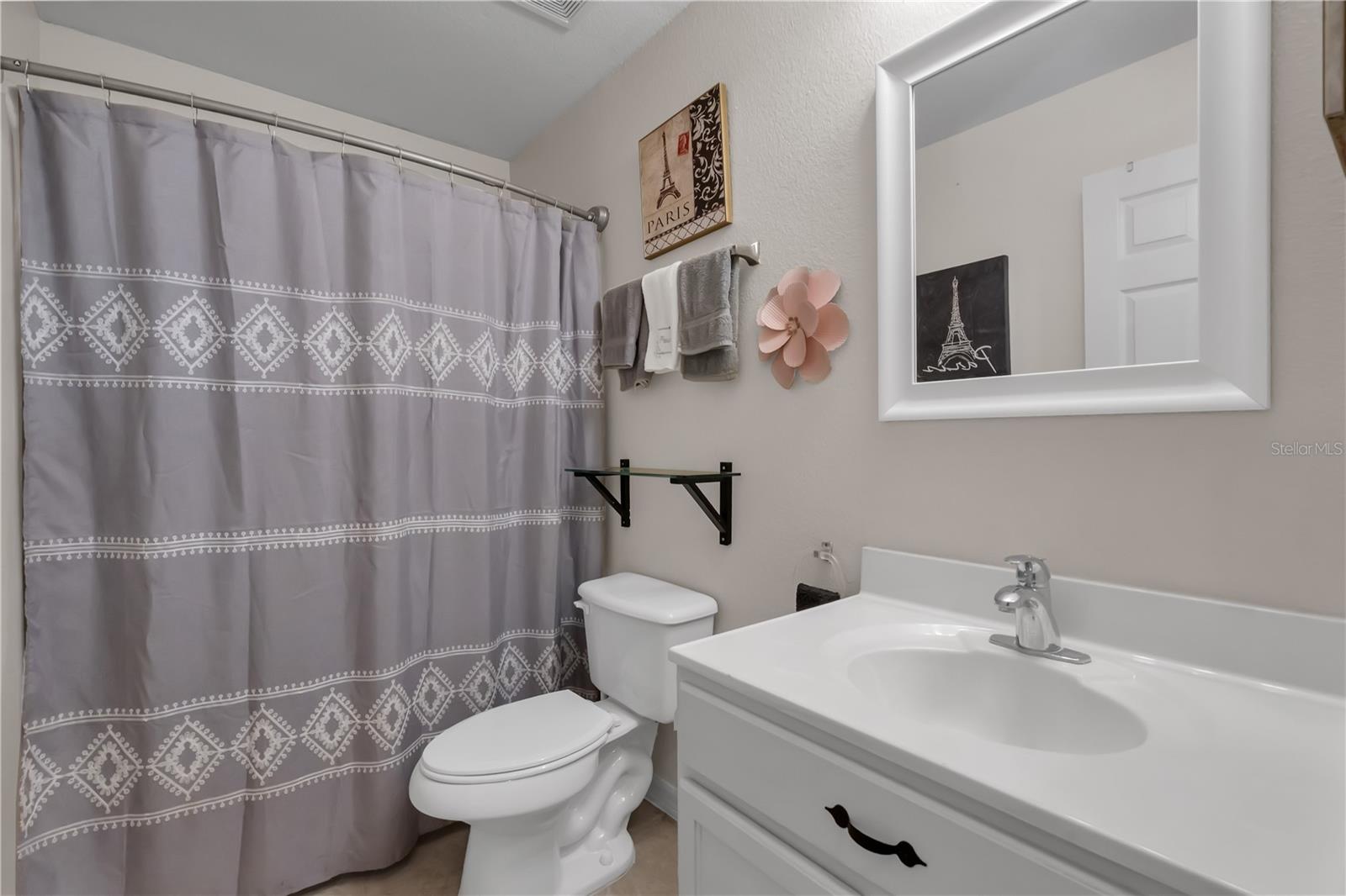 1767 N Merrick Dr Property Photo 27