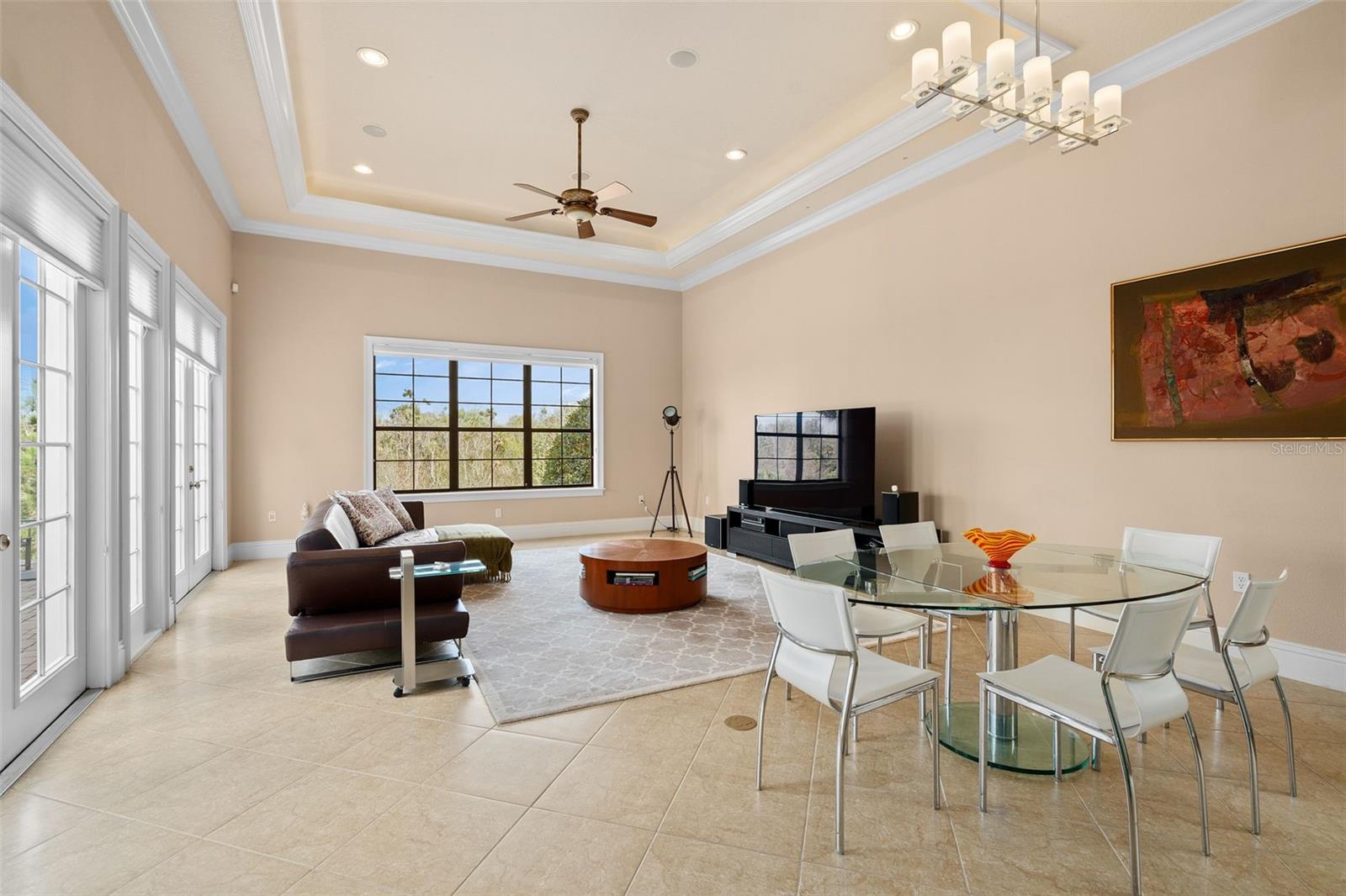 490 Muirfield Loop Property Photo 14