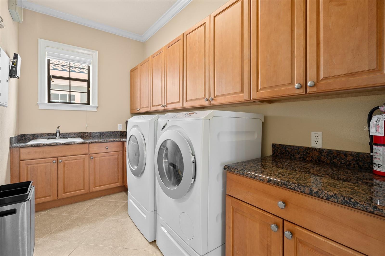 490 Muirfield Loop Property Photo 24