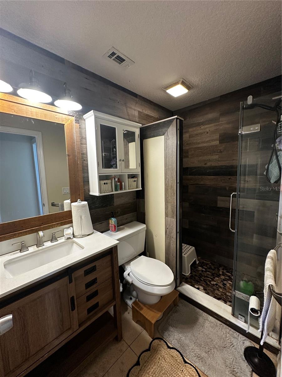 17302 2nd St Property Photo 7