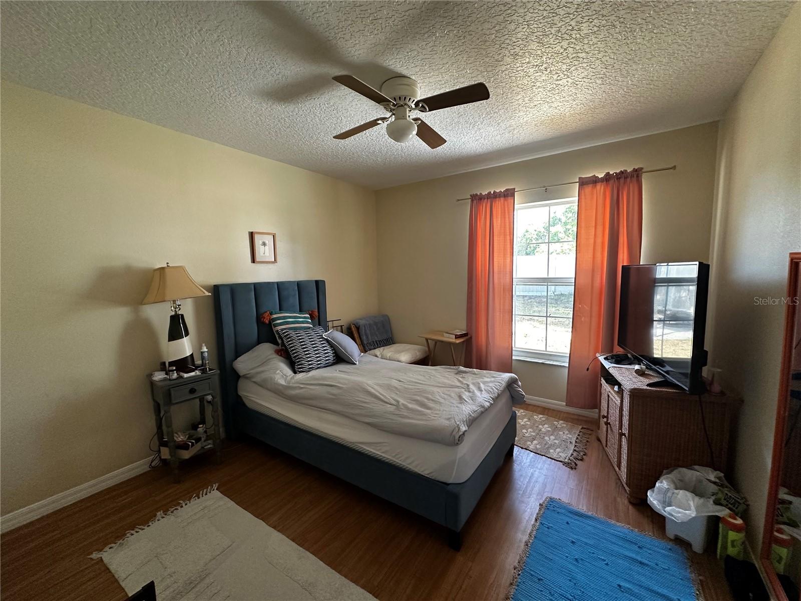 17302 2nd St Property Photo 12