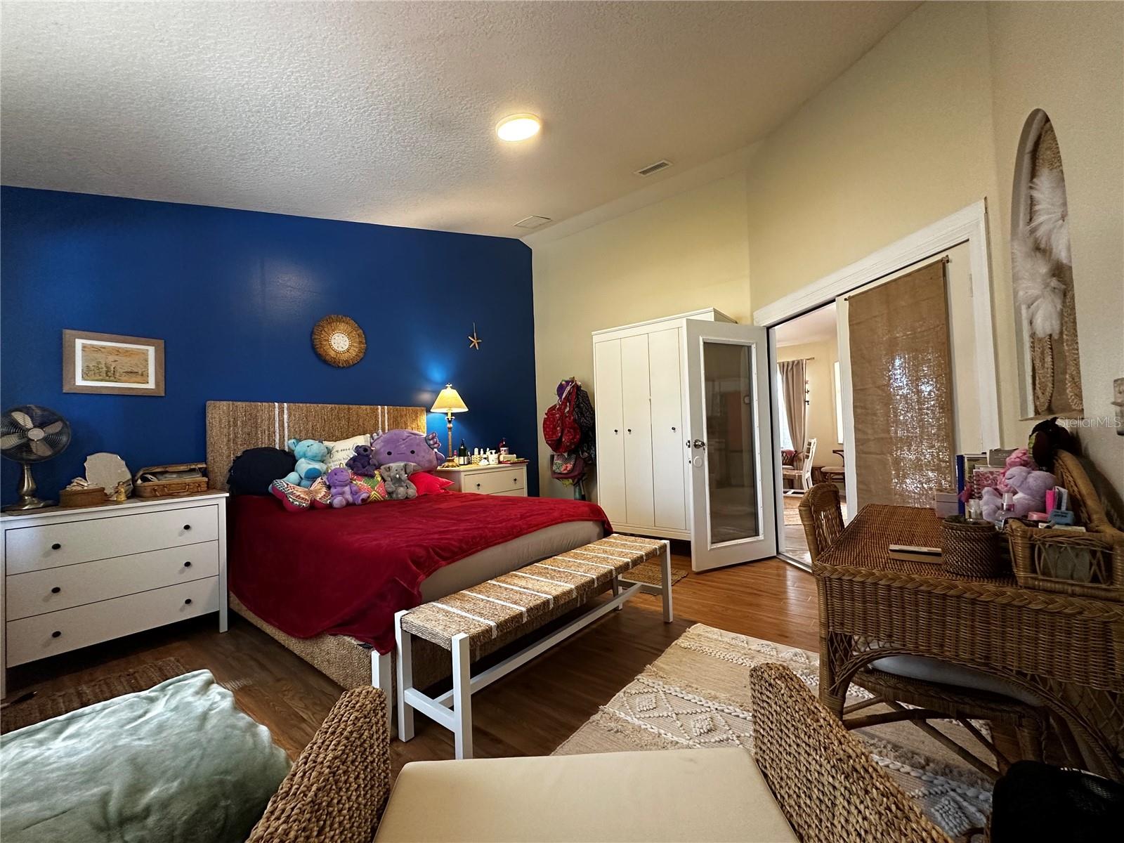 17302 2nd St Property Photo 15