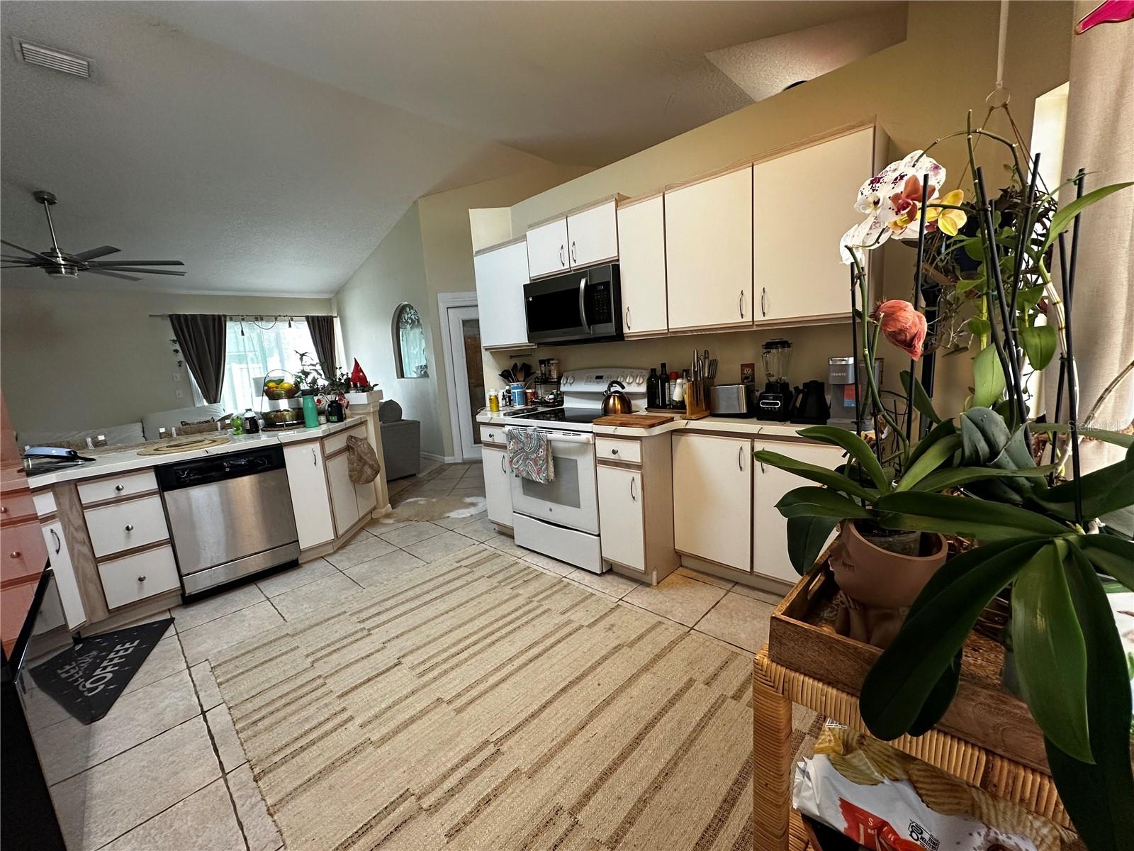 17302 2nd St Property Photo 32