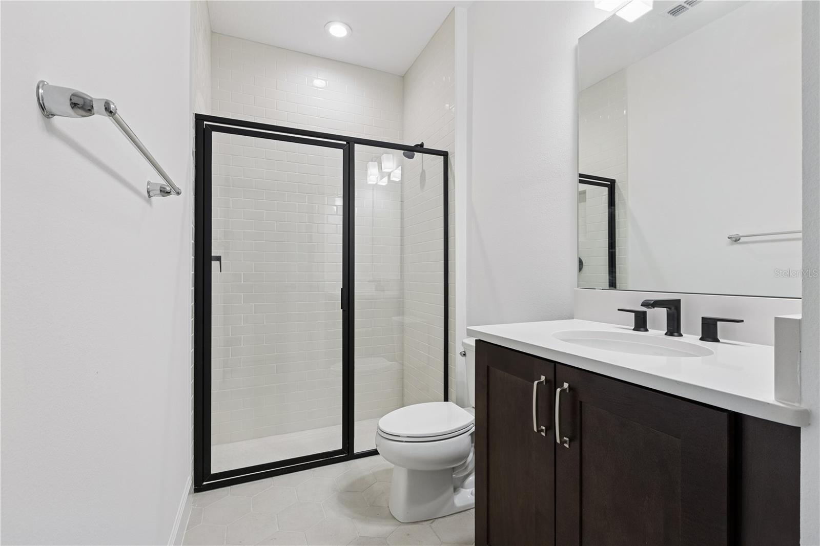 2755 Fiddle Leaf Loop Property Photo 10