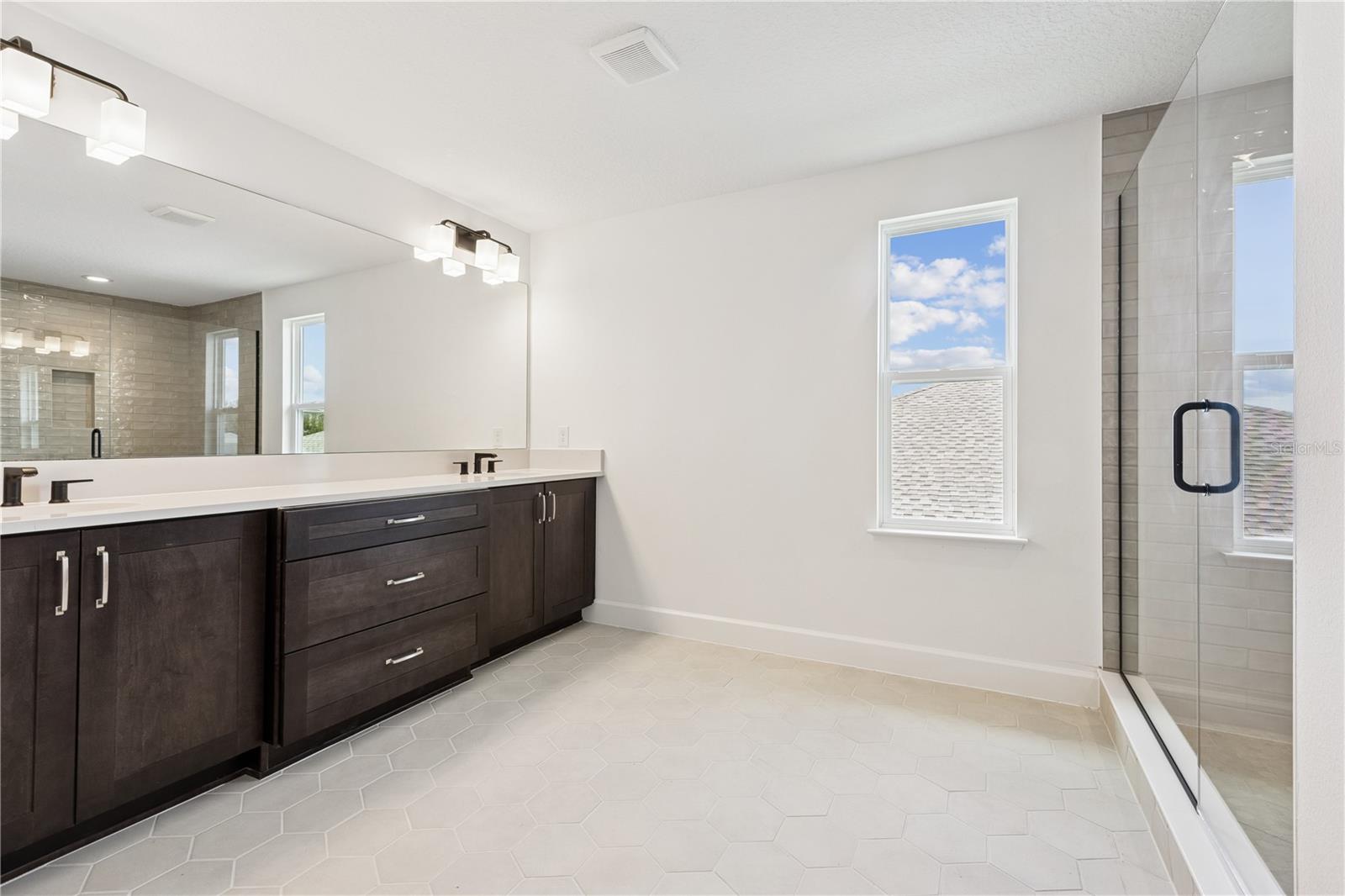 2755 Fiddle Leaf Loop Property Photo 15