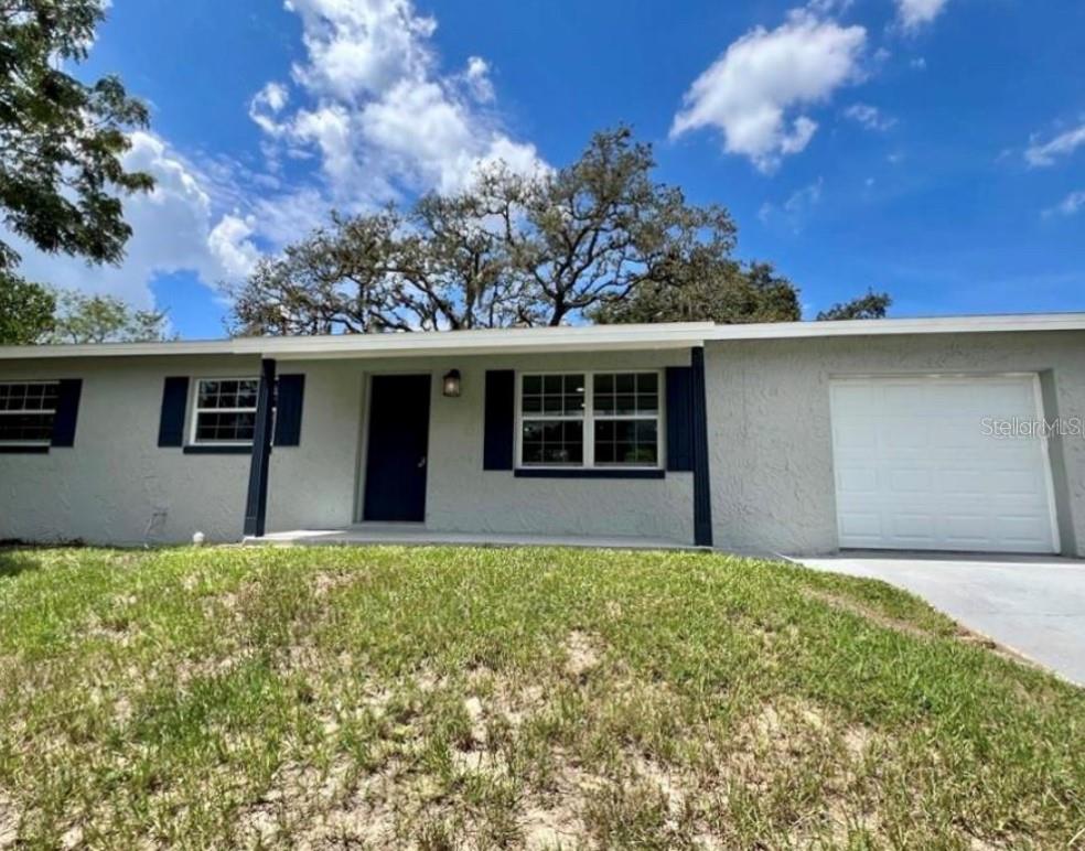 3312 CHARIOT PL