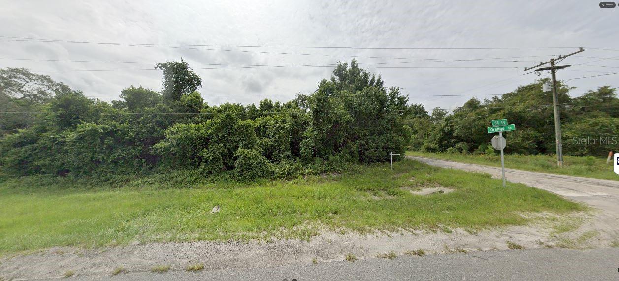 E Orange Ave Property Photo 4