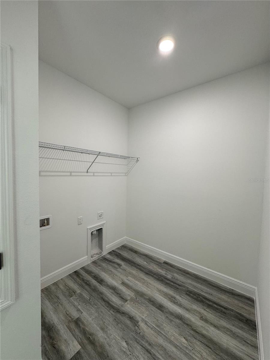 7130 N Glenridge Cir Property Photo 32