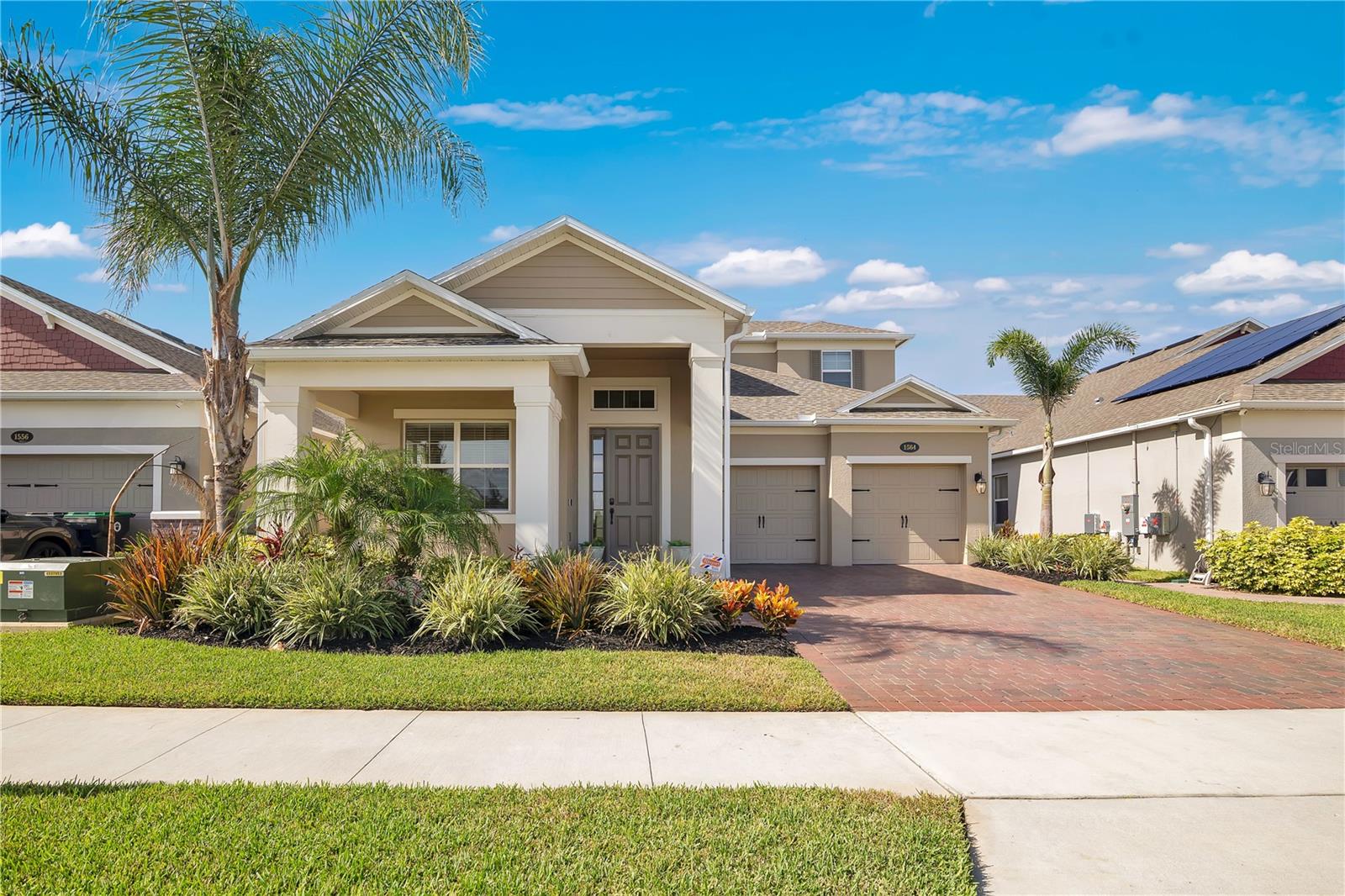1564 Atlantic Coastline Loop Property Photo 1