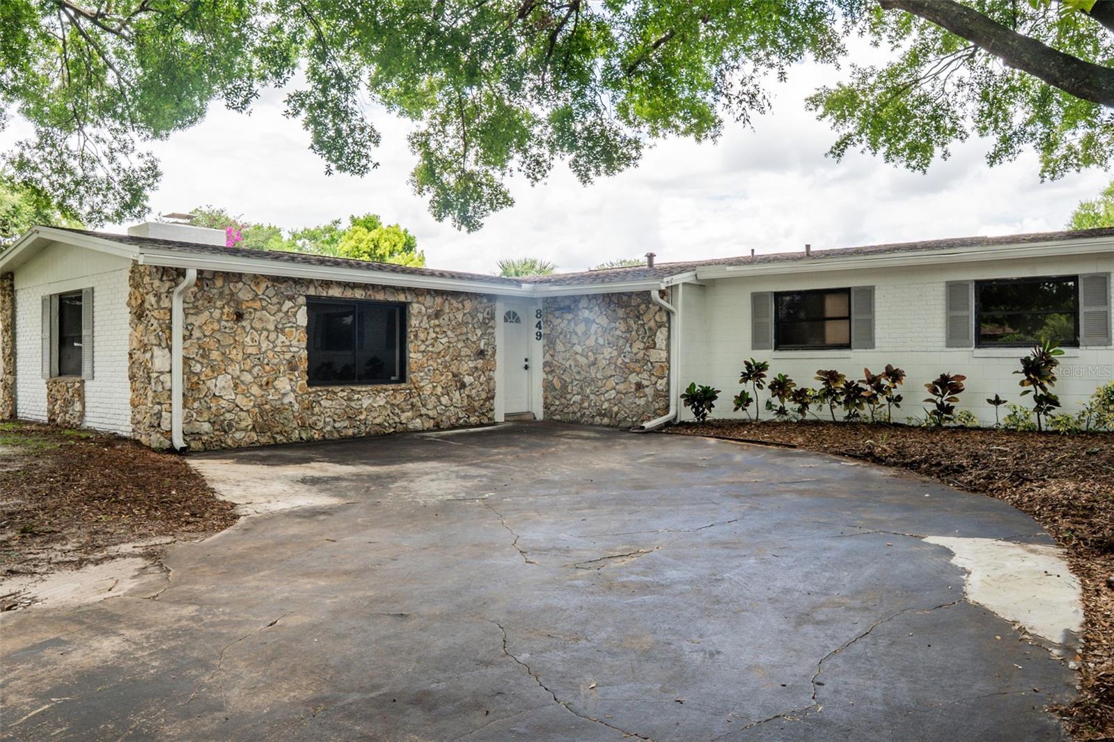 849 FORESTER AVE Property Photo 1