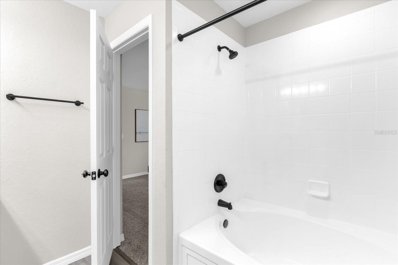 2020 Calabria Ave Property Photo 19