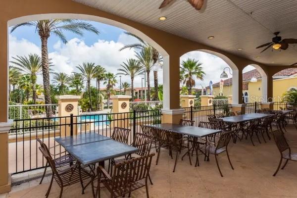 2020 Calabria Ave Property Photo 43
