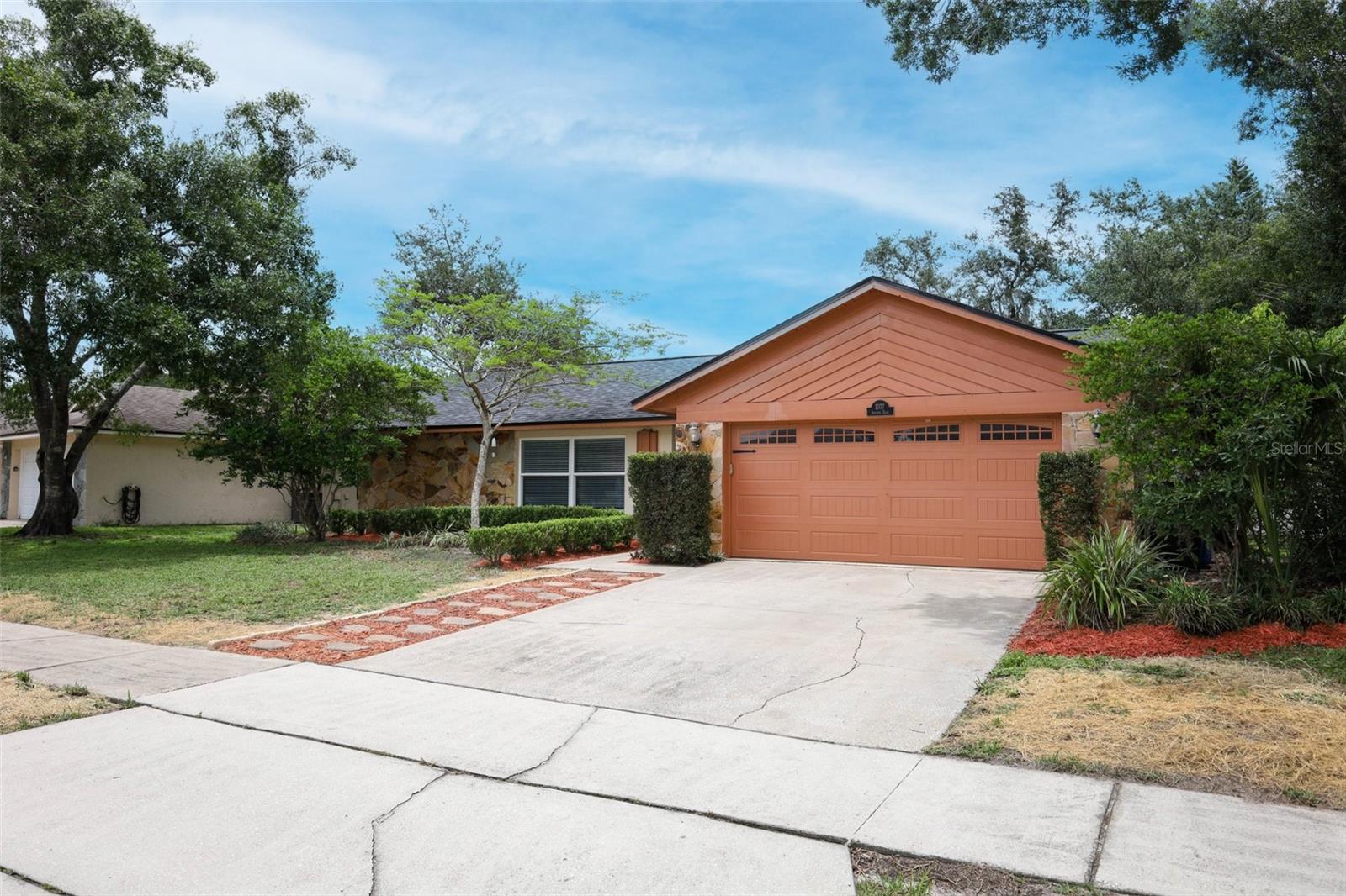 1077 Shaffer Trl Property Photo 1