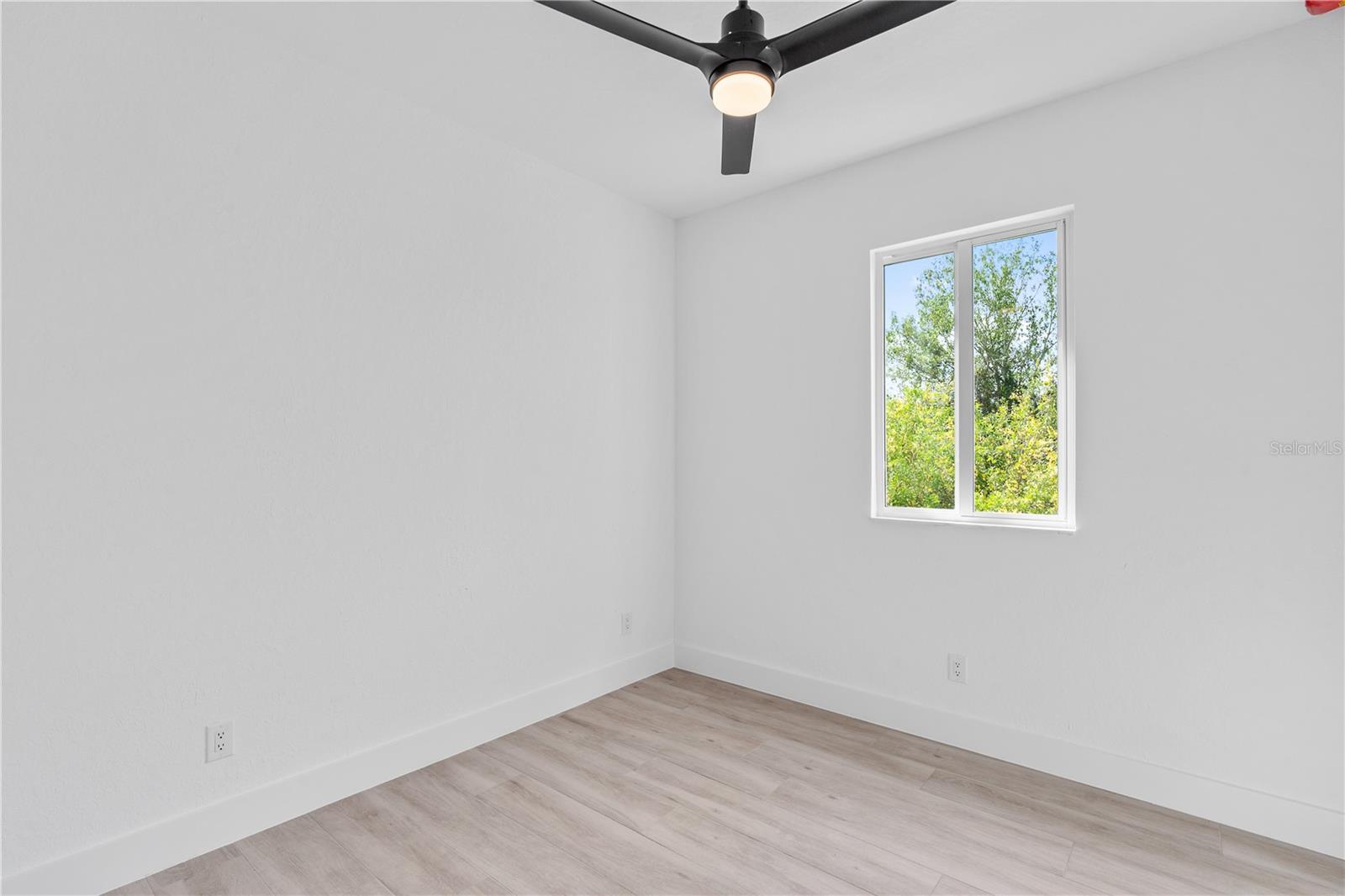 13438 Mcintosh Ave Property Photo 33