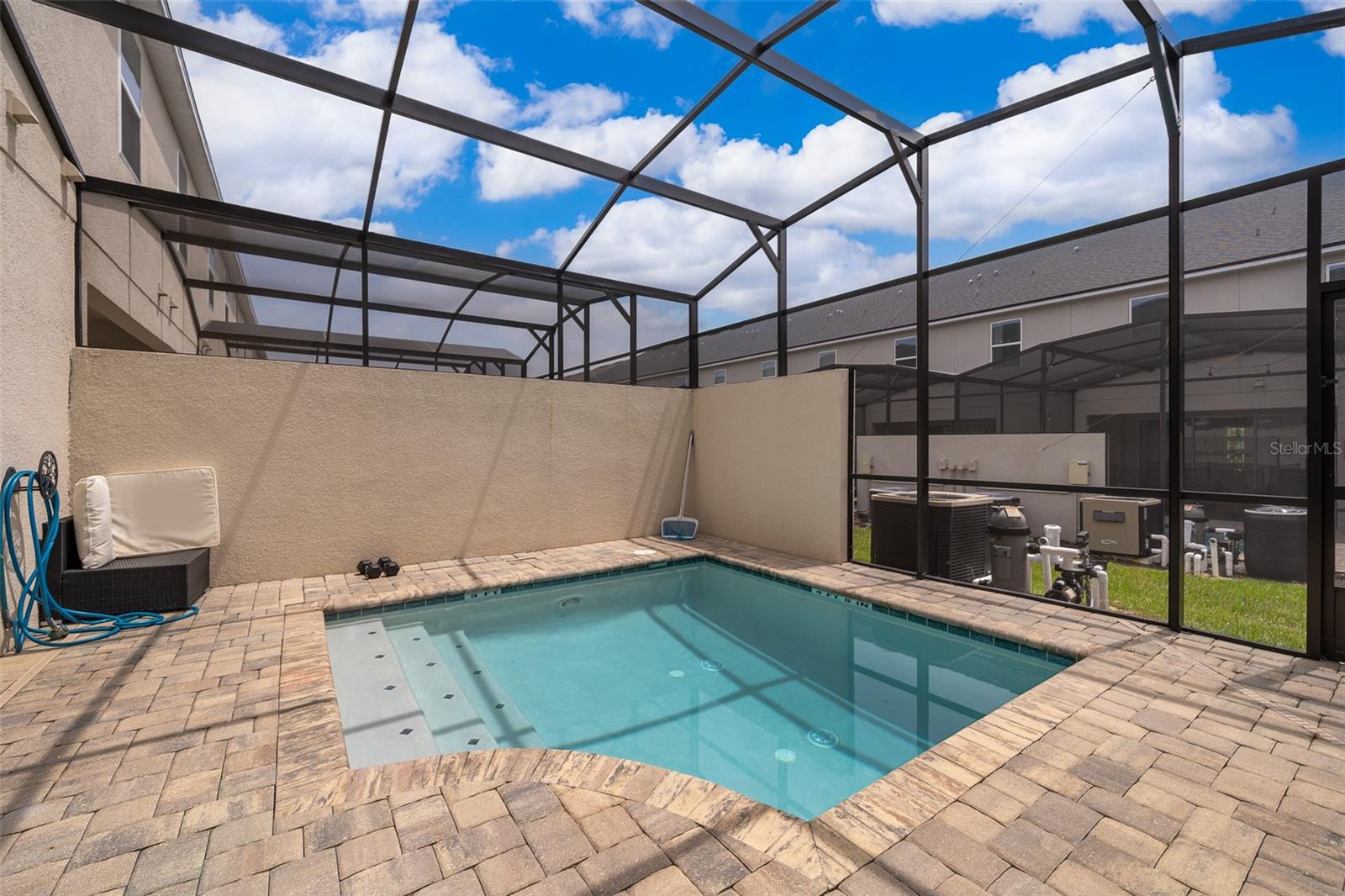 1660 Tropical Palms Cir Property Photo 19