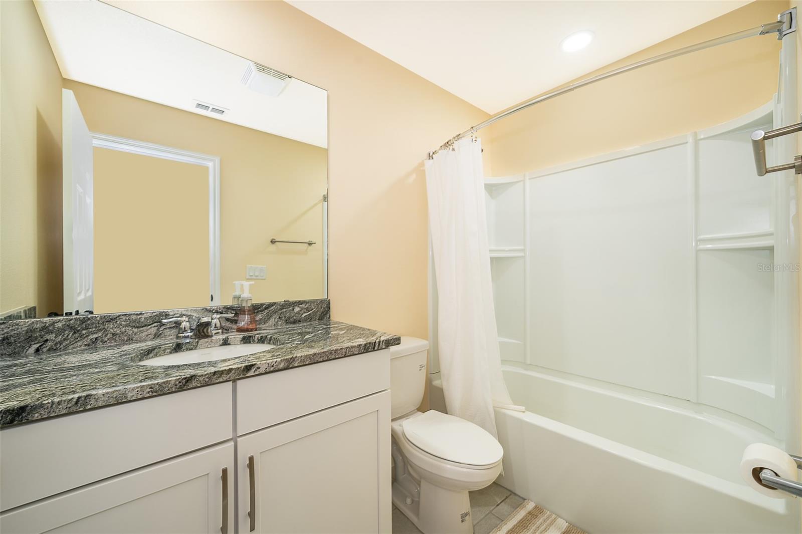 1660 Tropical Palms Cir Property Photo 27