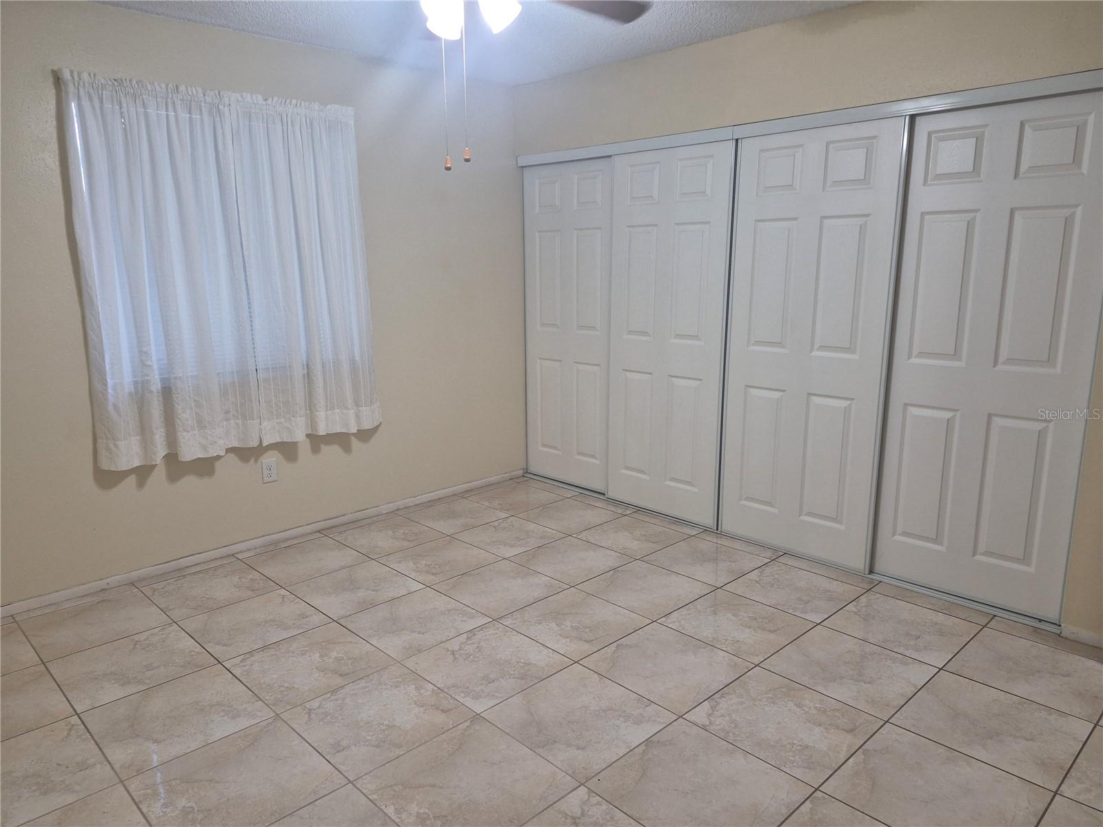 2806 N Powers Dr #8 Property Photo 11