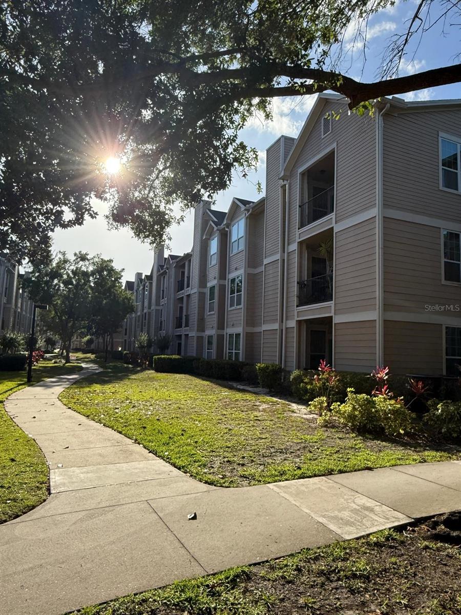 2015 ERVING CIR #307