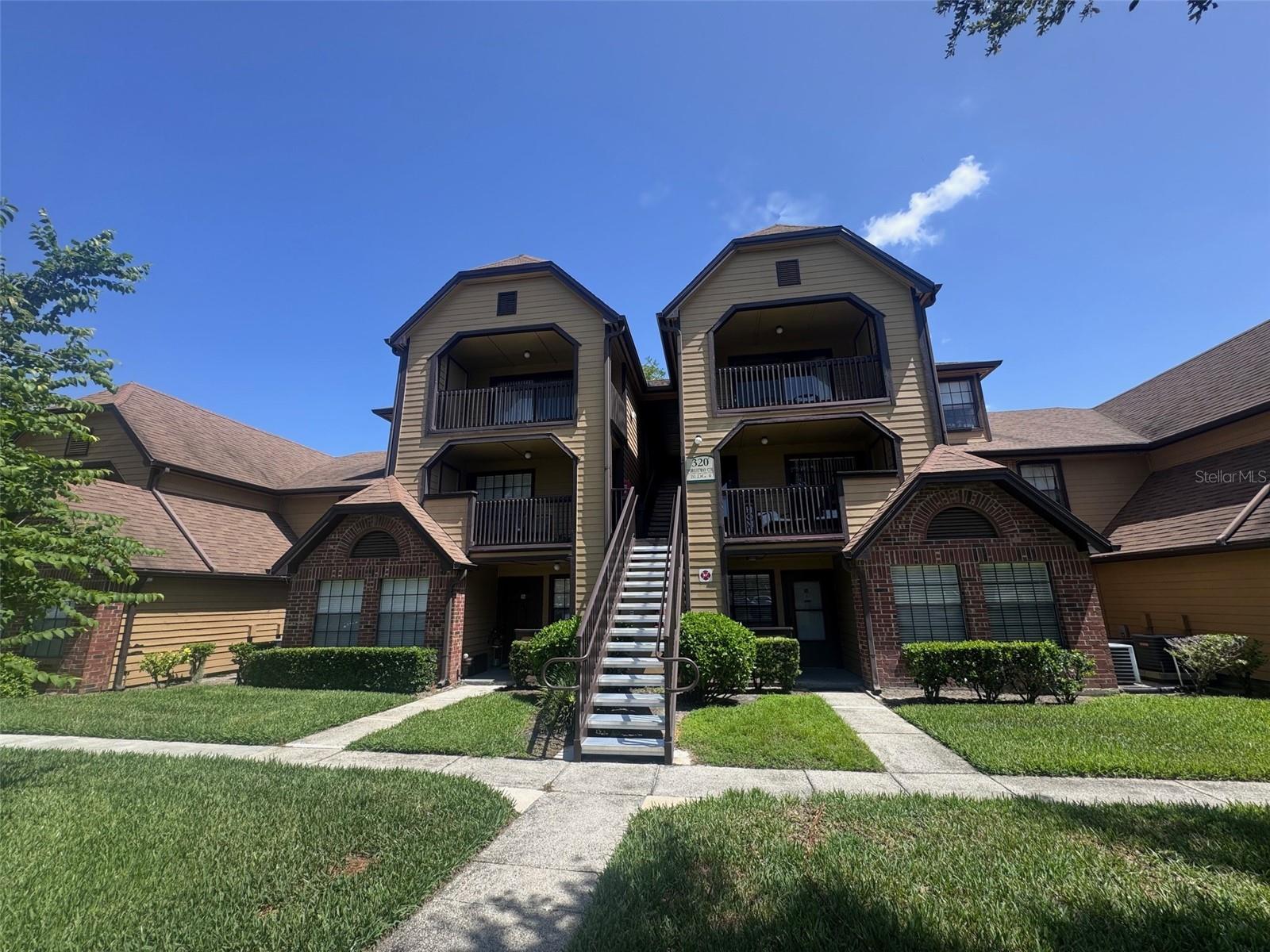 320 Forestway Cir #203 Property Photo 1
