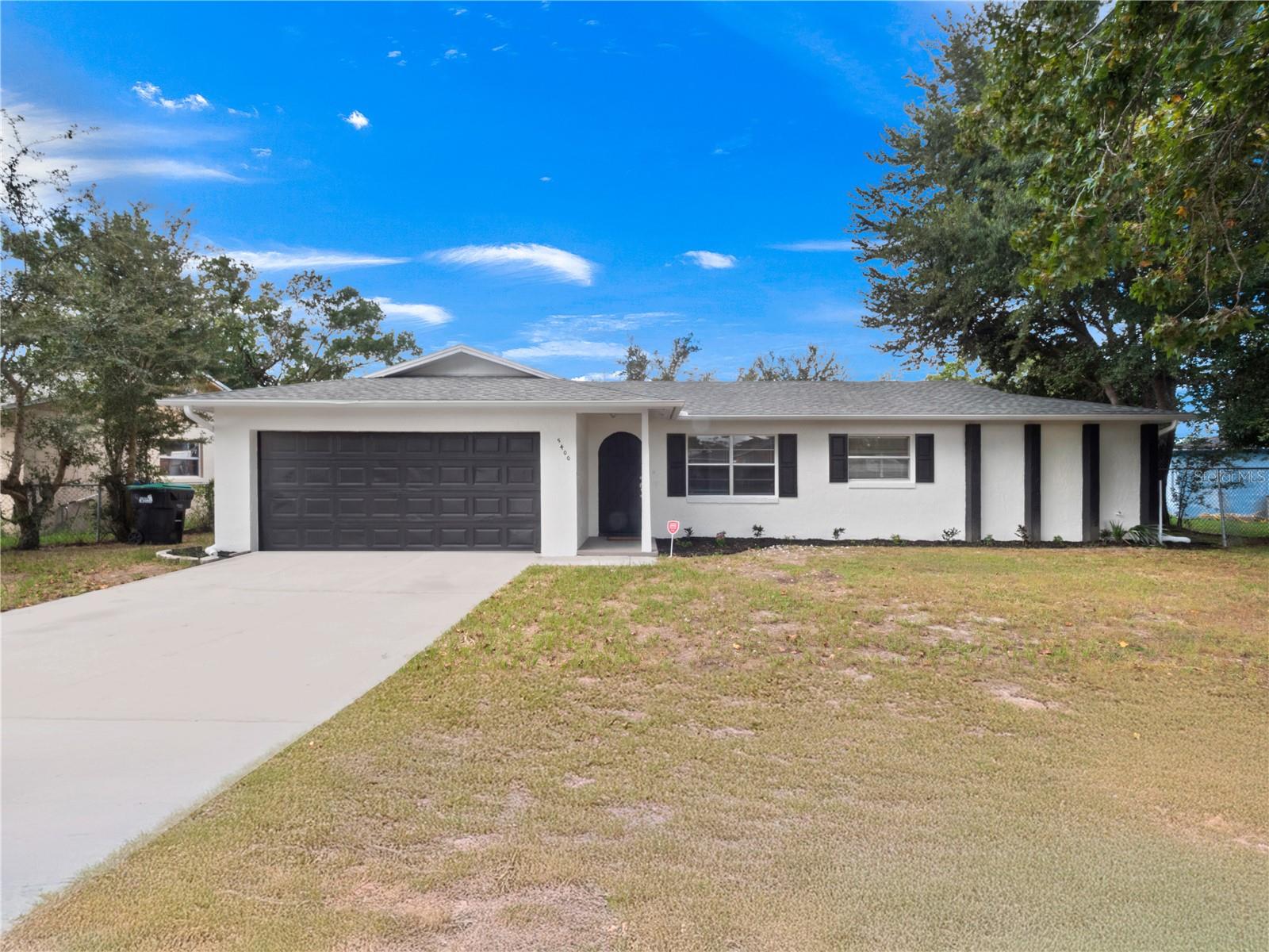 5400 Fox Briar Trl Property Photo 1