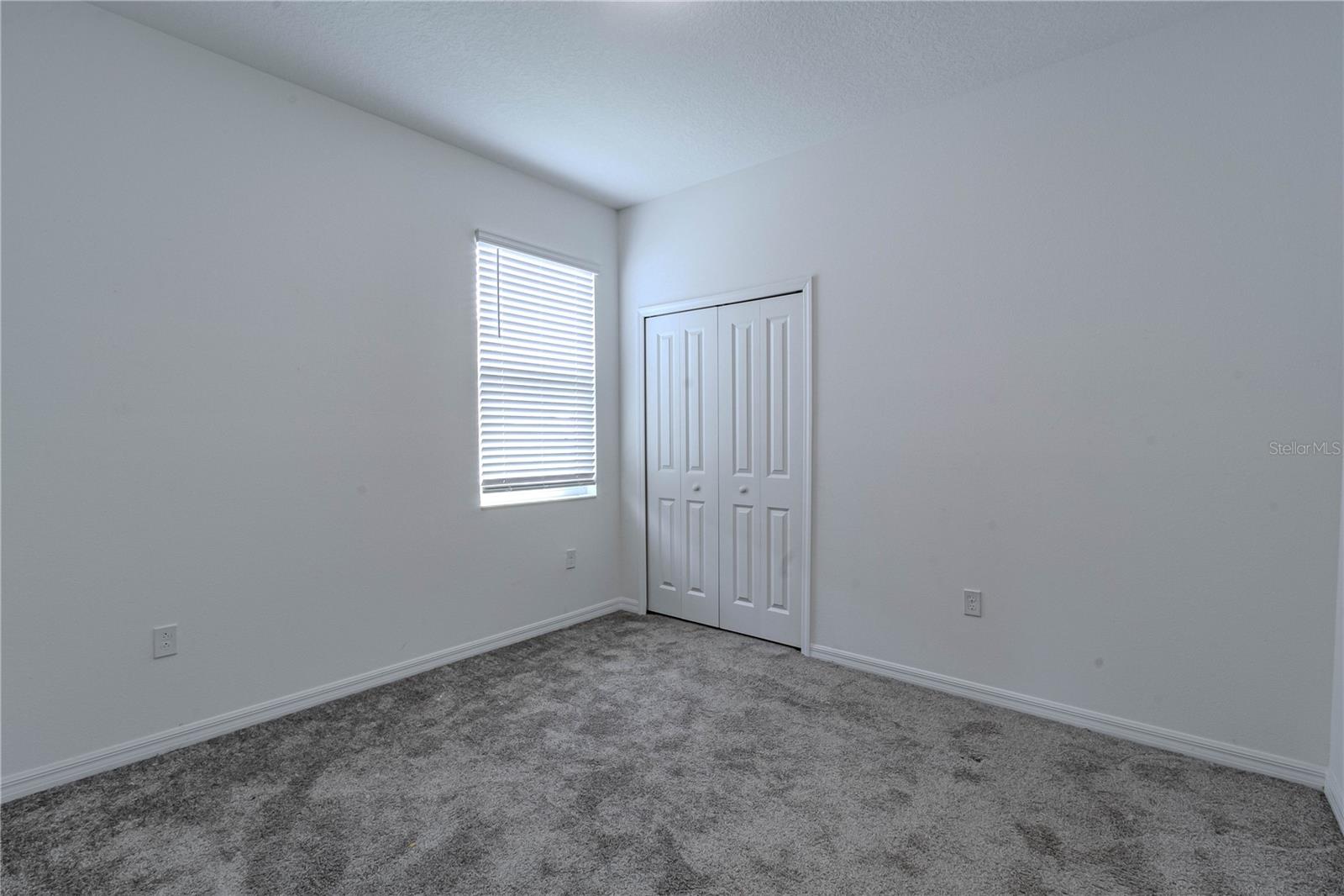 407 Three Oaks Dr Property Photo 33