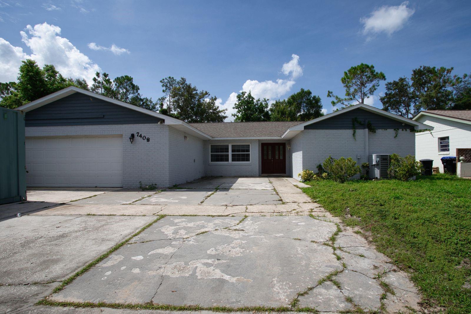 7408 Navel Tree Ct Property Photo 1