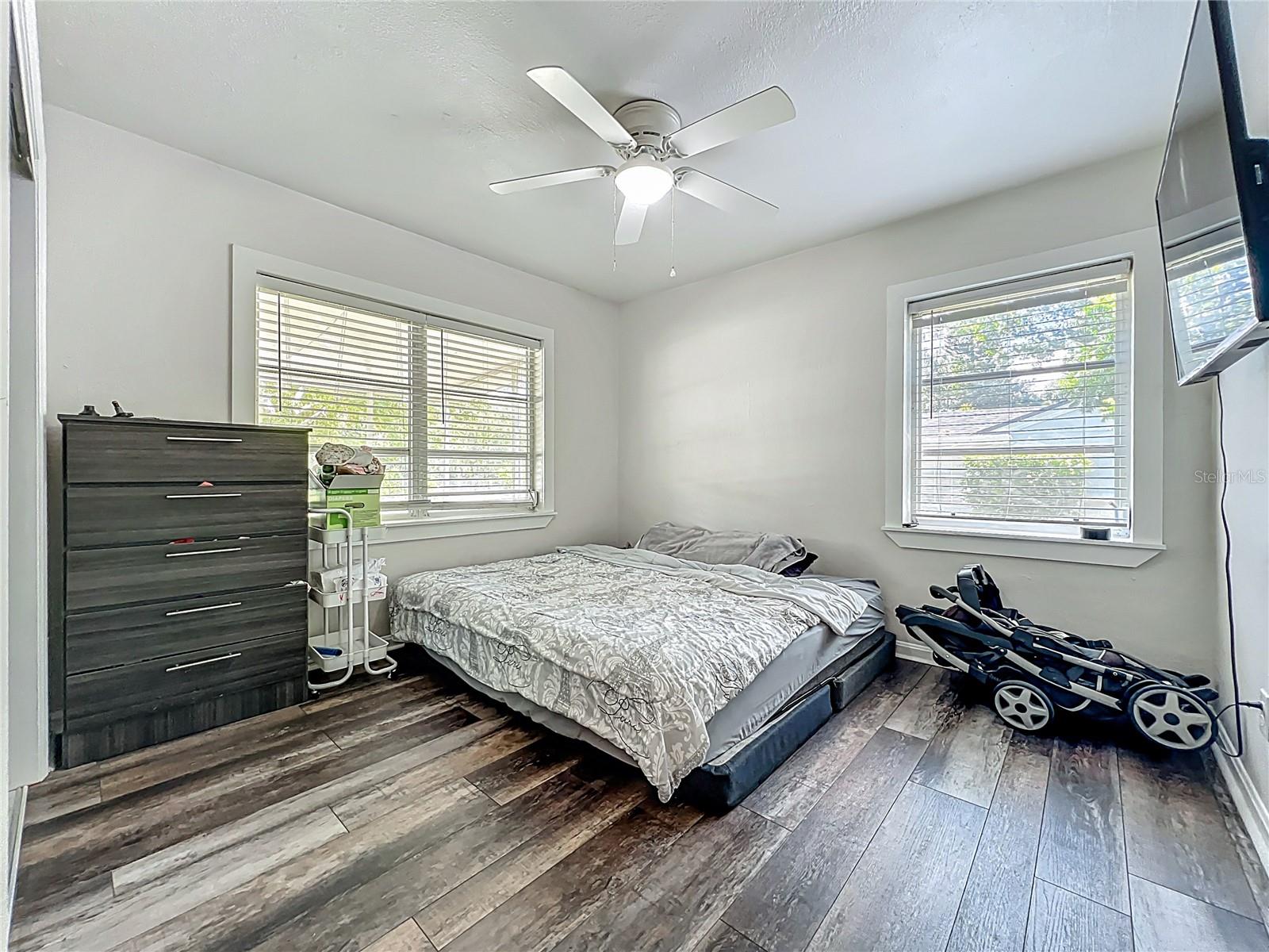 2542 S Palmetto Ave Property Photo 10