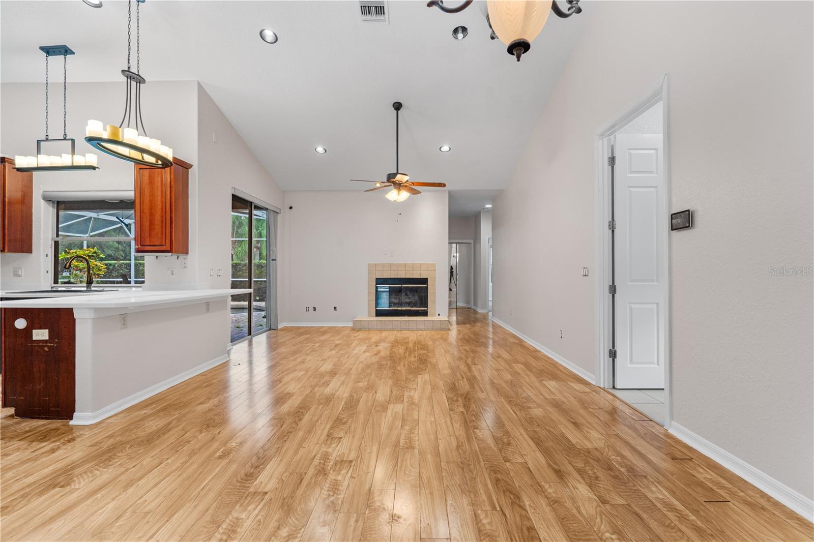 10642 Masters Dr Property Photo 8