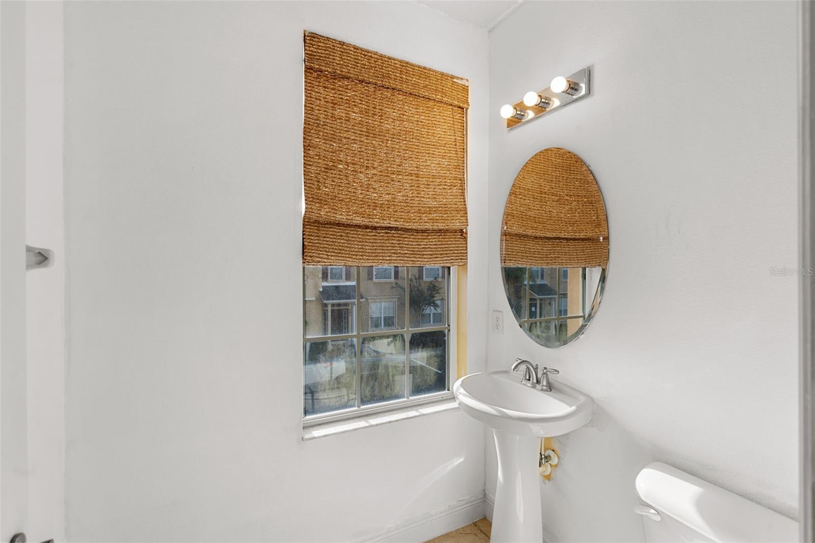 668 Pensacola Ln Property Photo 14