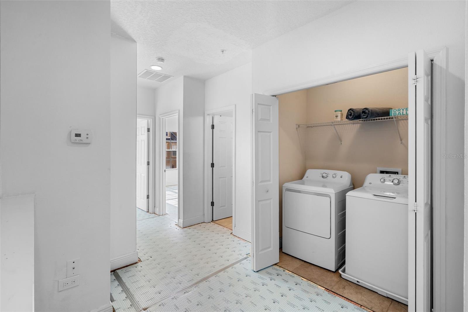 668 Pensacola Ln Property Photo 21