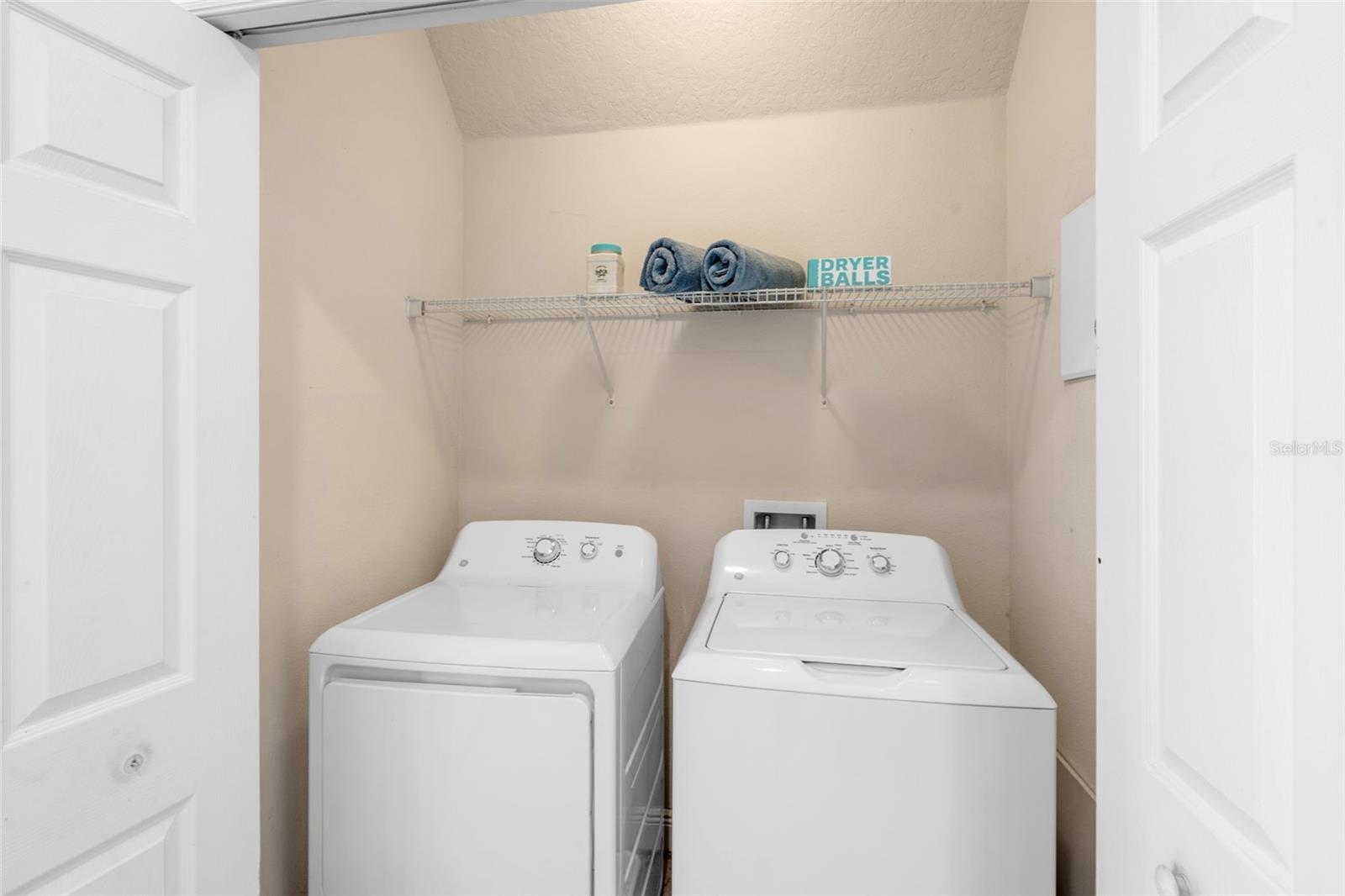 668 Pensacola Ln Property Photo 22