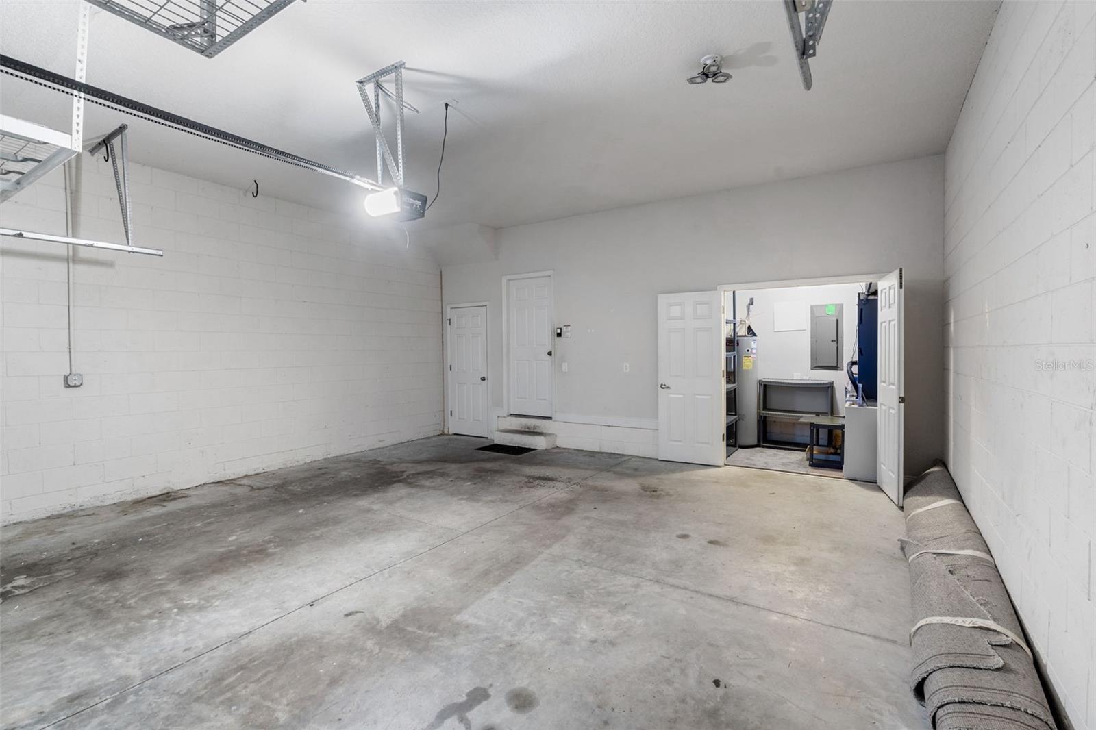 668 Pensacola Ln Property Photo 25
