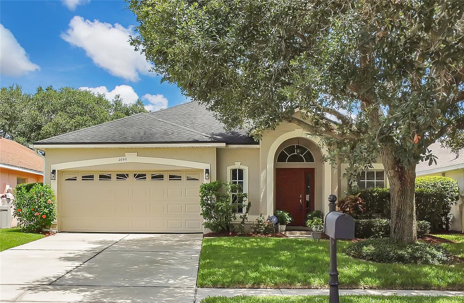 2862 Aloma Oaks Dr Property Photo 1