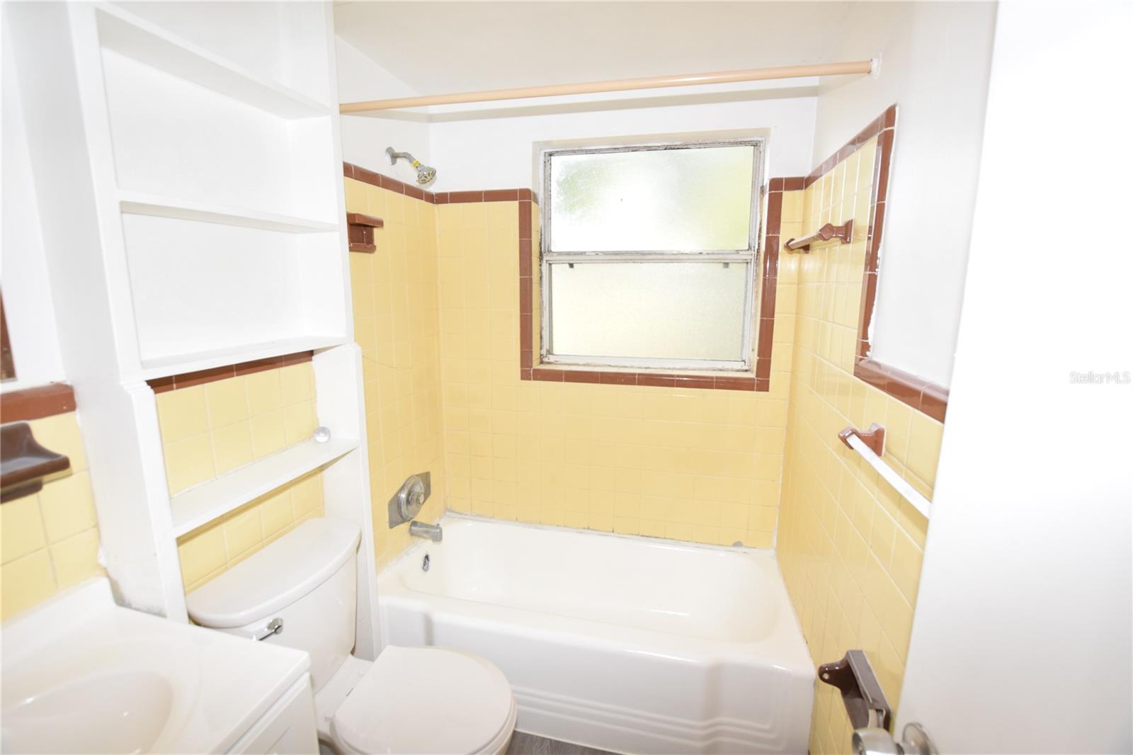 104 W Lancaster Rd Property Photo 16