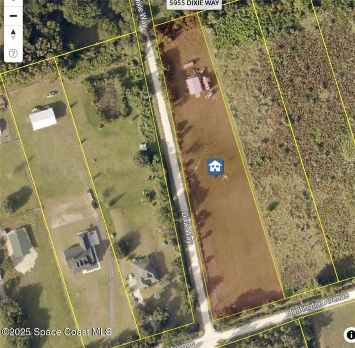 5955 Dixie Way Property Photo 1