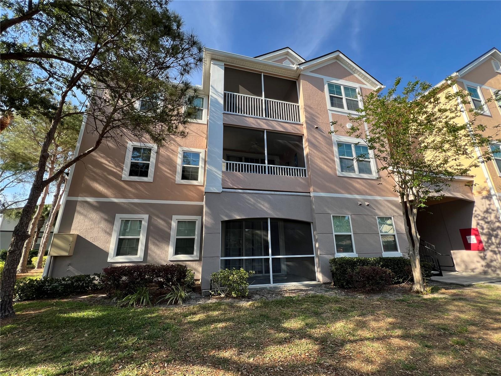 6685 QUEENS BOROUGH AVE #101 Property Photo 1