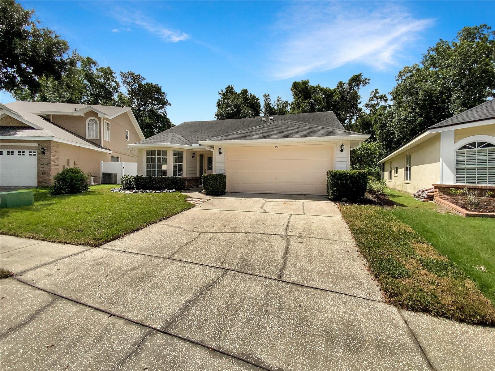 322 Moffat Loop Property Photo 1
