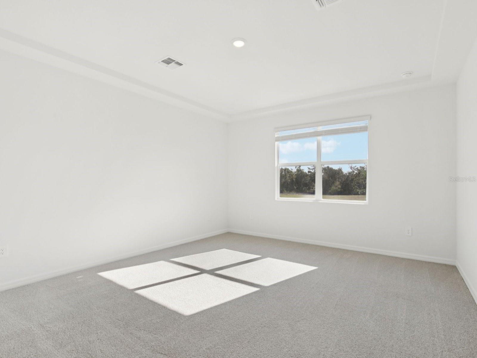 13315 Shellmore Ave Property Photo 10