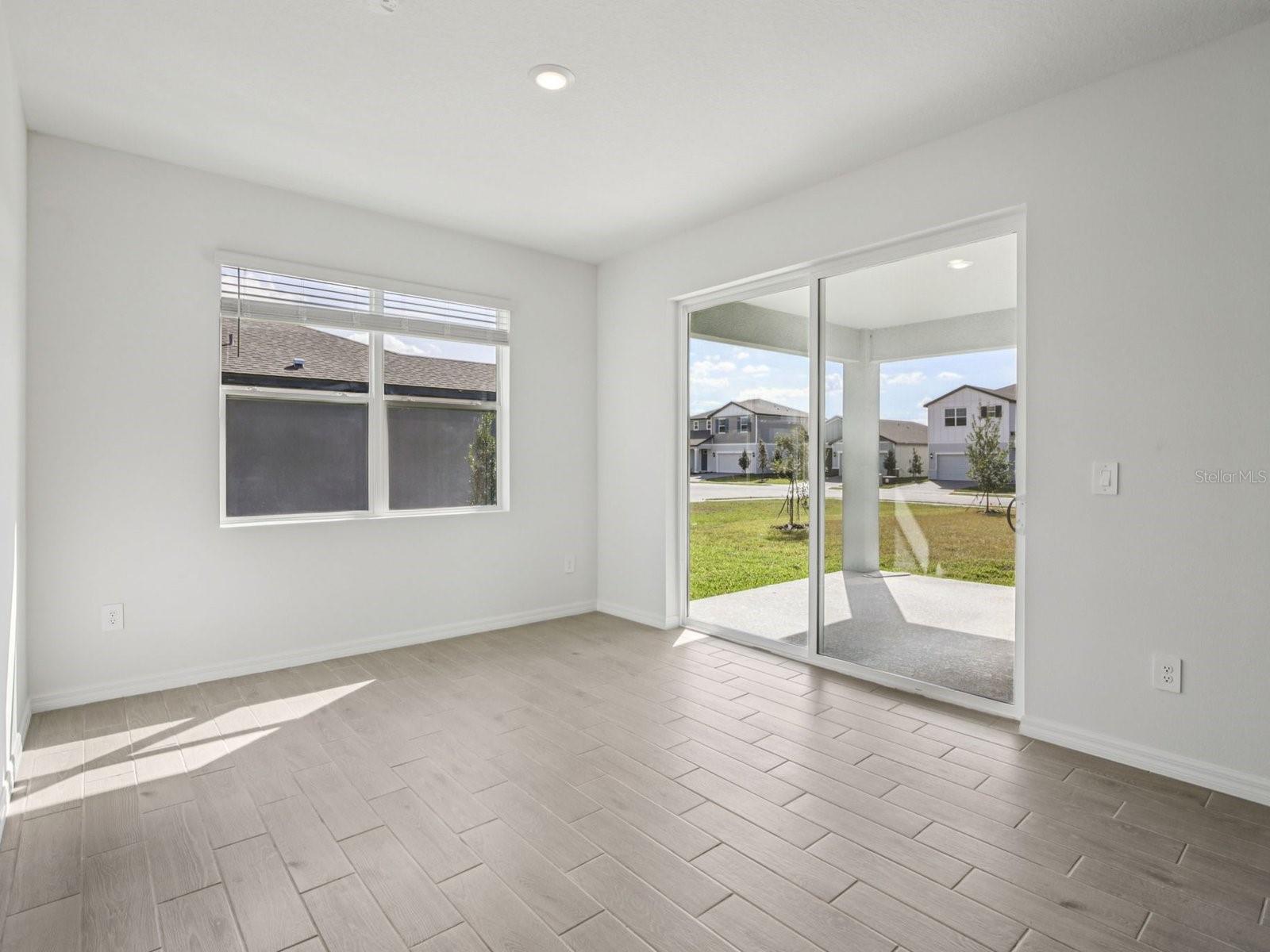 13310 Shellmore Ave Property Photo 9