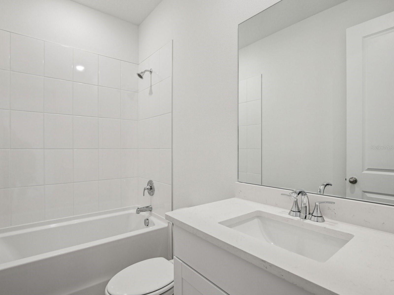 13310 Shellmore Ave Property Photo 28