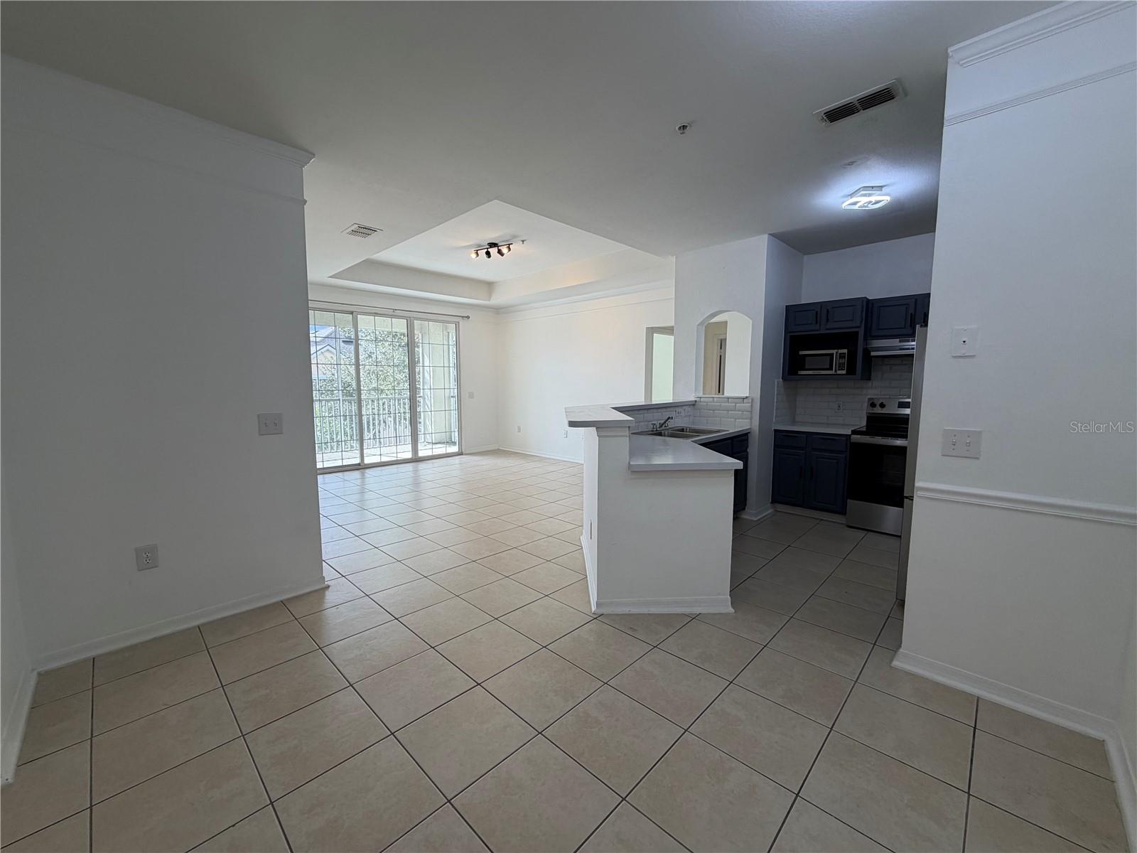 3315 Parkchester Square Blvd #301 Property Photo 2