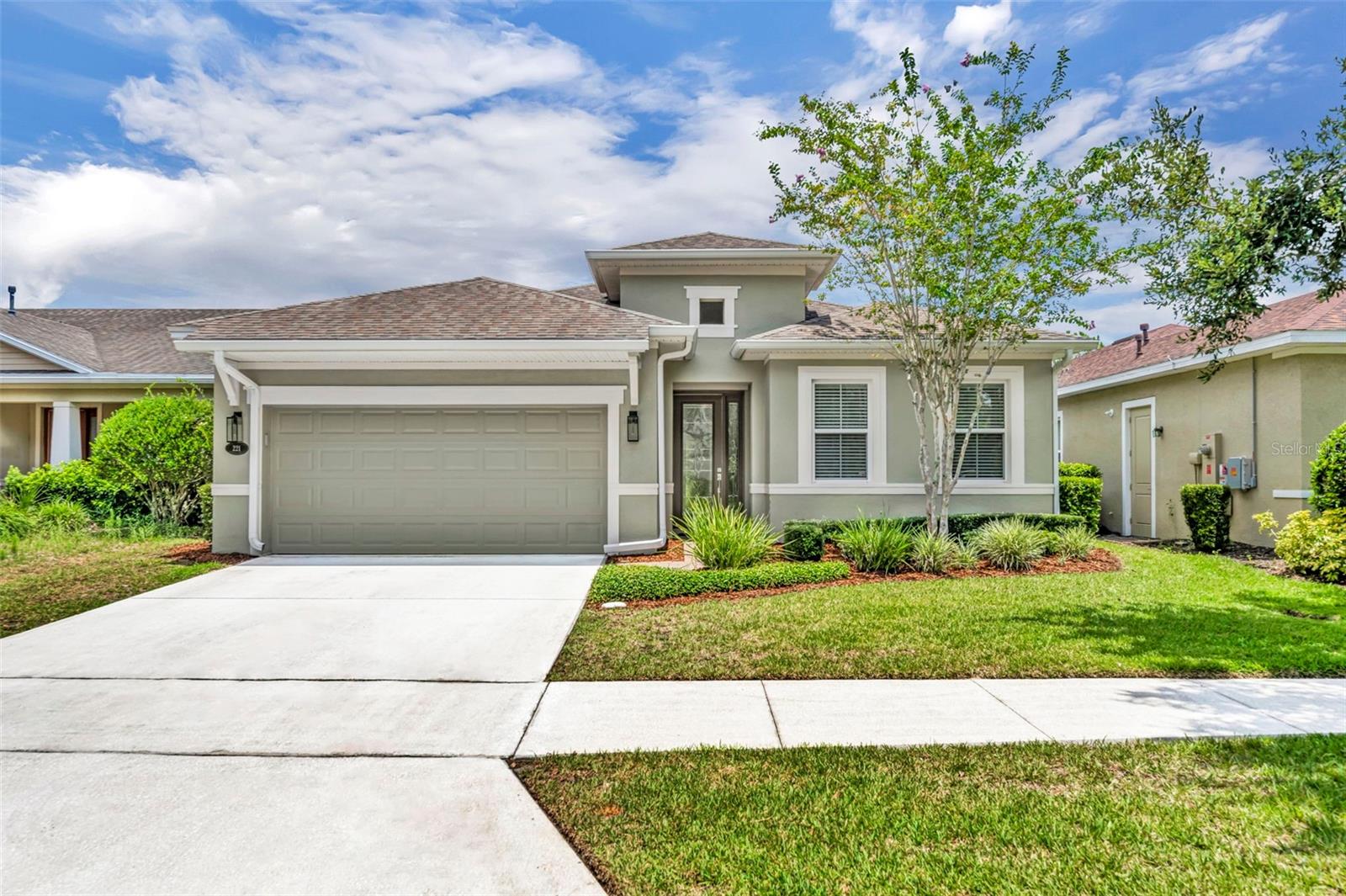 221 Ravenshill Way Property Photo 1