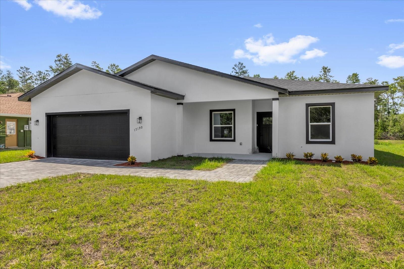 17190 Sw 44th Cir Property Photo 2