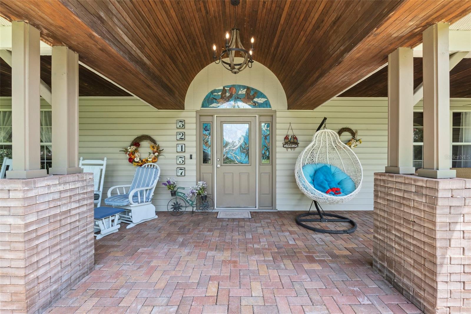 32137 Wolf Branch Ln Property Photo 6