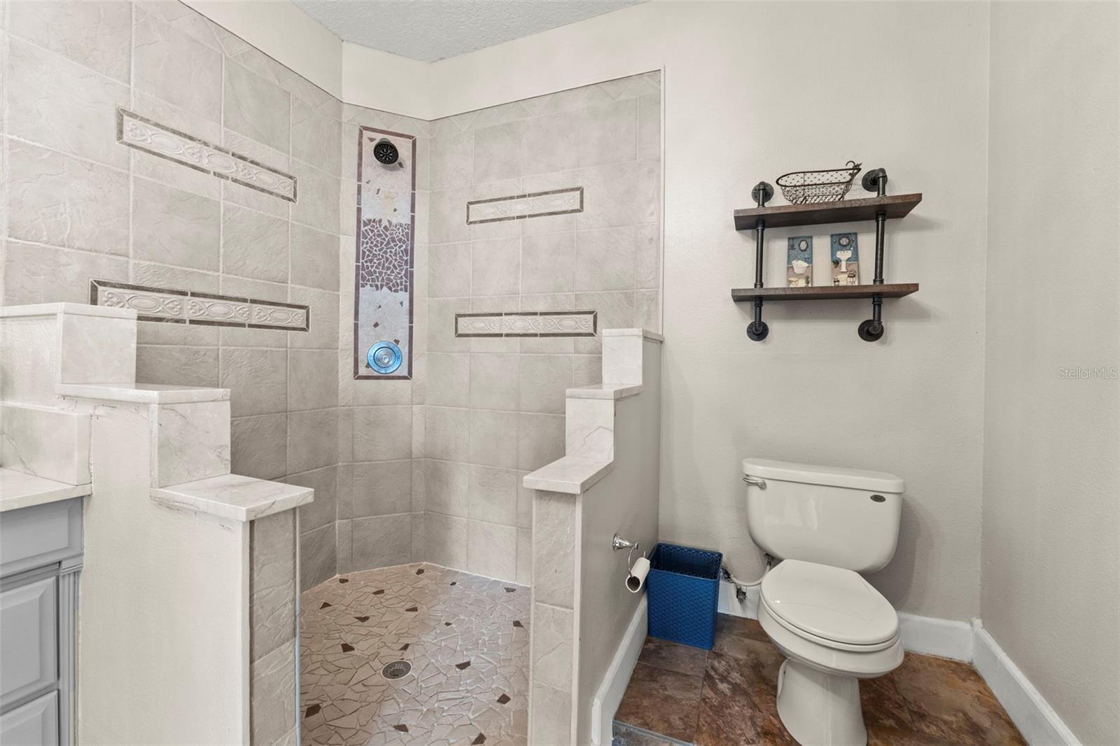 32137 Wolf Branch Ln Property Photo 21