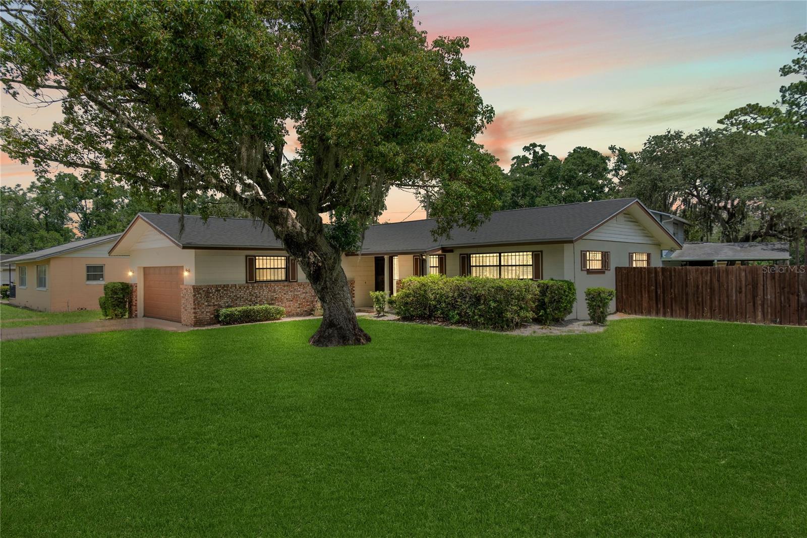 101 Vihlen Rd Property Photo 1