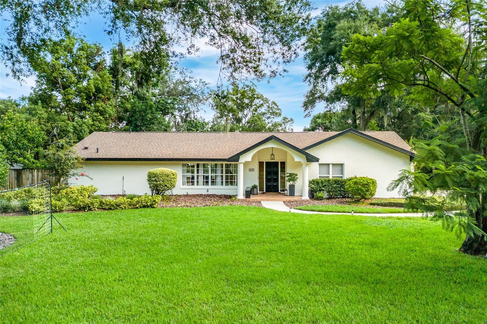 1049 Tuscany Pl Property Photo 1