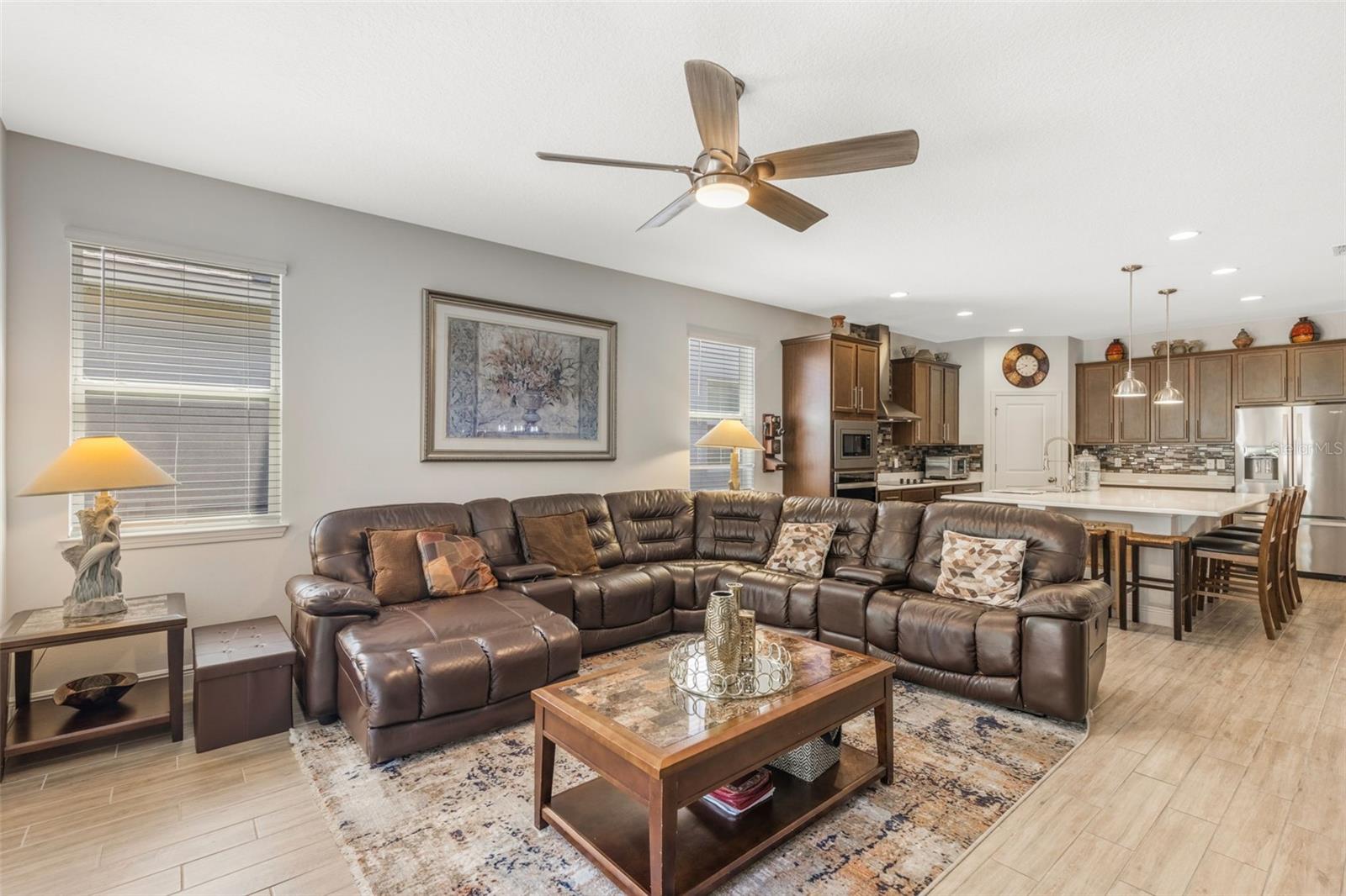 758 Porter Rye Ave Property Photo 4