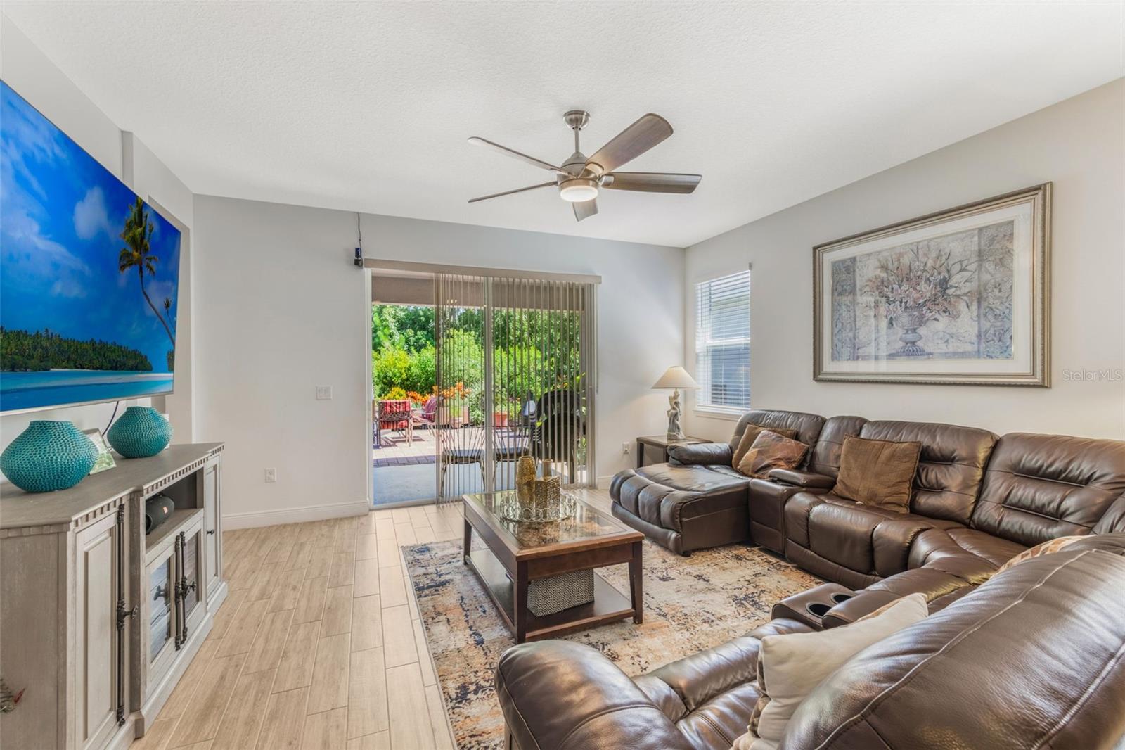 758 Porter Rye Ave Property Photo 6