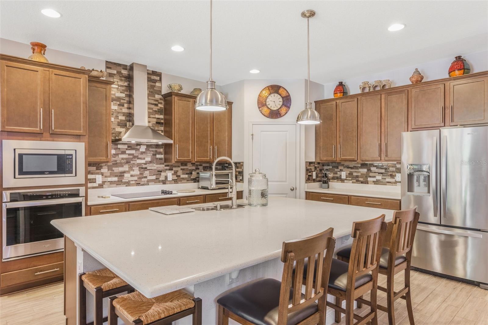 758 Porter Rye Ave Property Photo 8